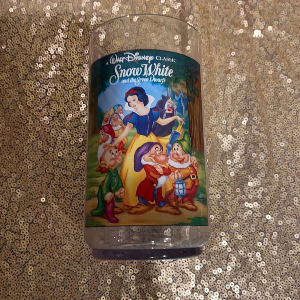 Burger King Vintage Snow White Collectible Cup